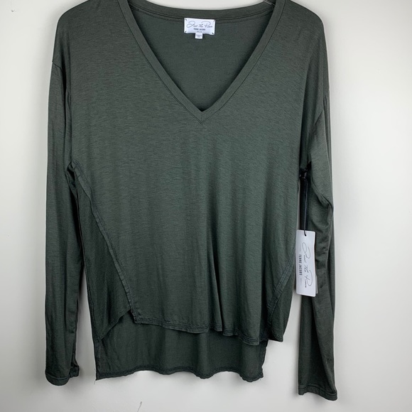 Feel The Piece Tops - Feel the Piece Green Tee Shirt